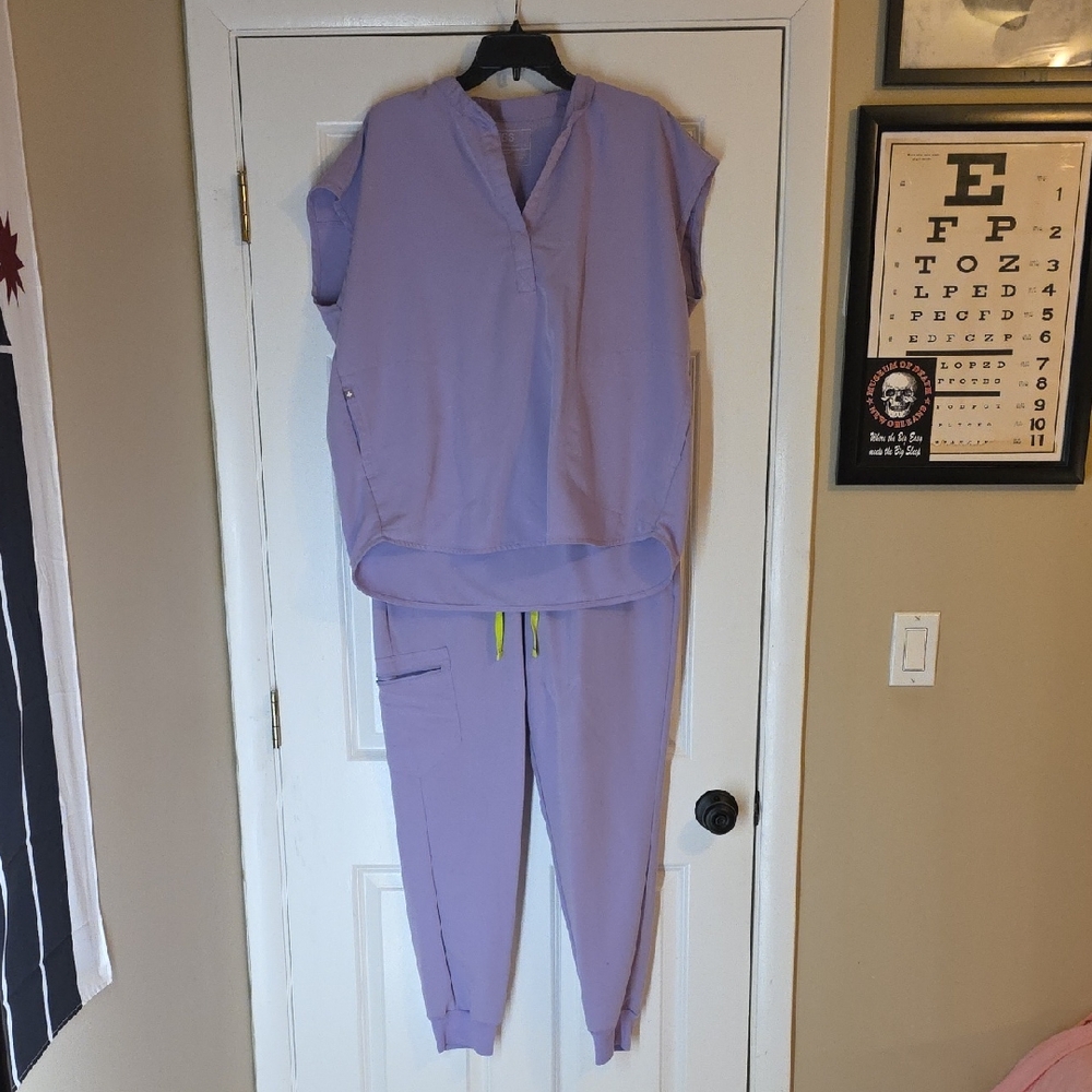 FIGS Lavender Medical Scrub Set
